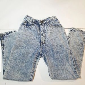 Sold Vintage high waist 80s mom Jean's